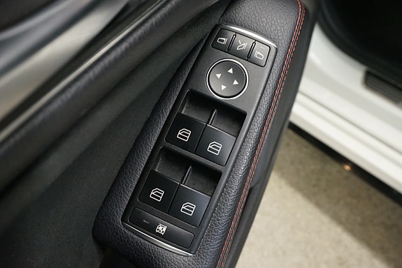 Mercedes-Benz CLA220 d 16 of 27