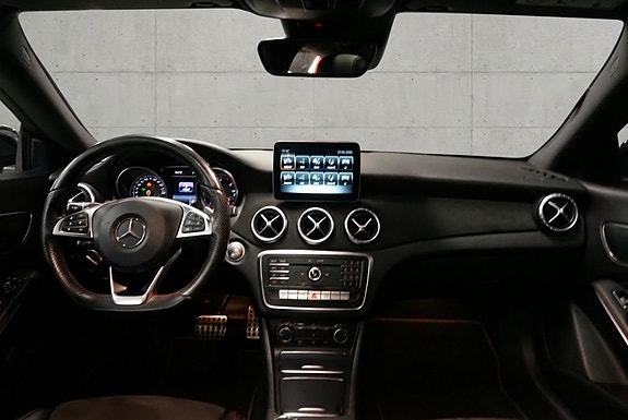 Mercedes-Benz CLA220 d 14 of 27