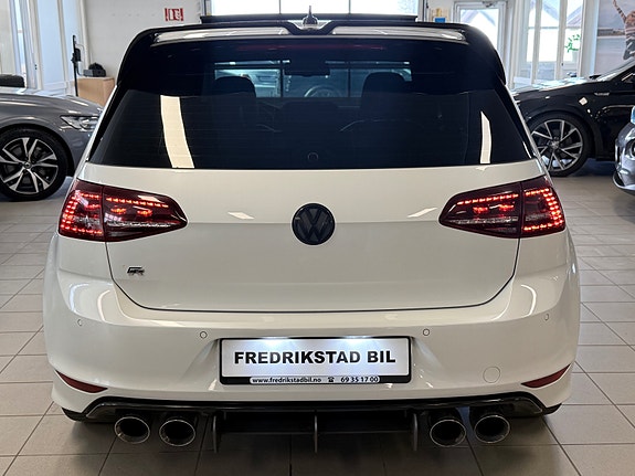 Volkswagen Golf VII 3 of 5