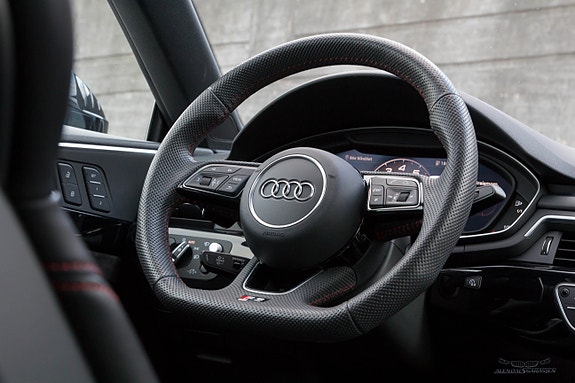 Audi RS5 27 of 30