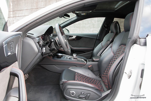 Audi RS5 14 of 30