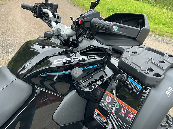 CFMOTO CFORCE 850 BLACK ED 4 of 5
