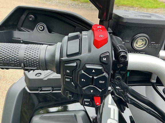 CFMOTO CFORCE 850 BLACK ED 7 of 10