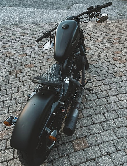 Harley-Davidson XL 883N Iron 4 of 5