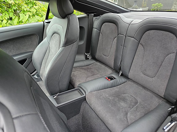 Audi TT 16 of 21