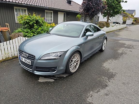 Audi TT 3 of 21