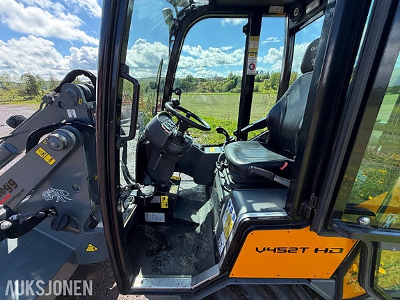 Giant V452T HD 14 of 19