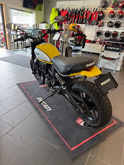 Ducati Scrambler Icon Yellow 5 of 5