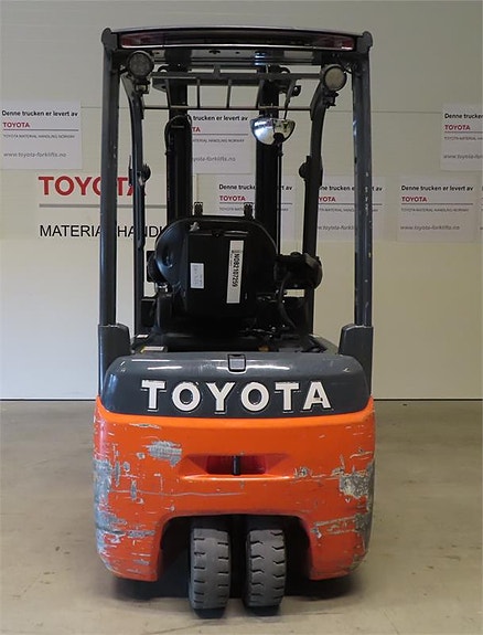 Toyota 8FBE18T 2 of 5