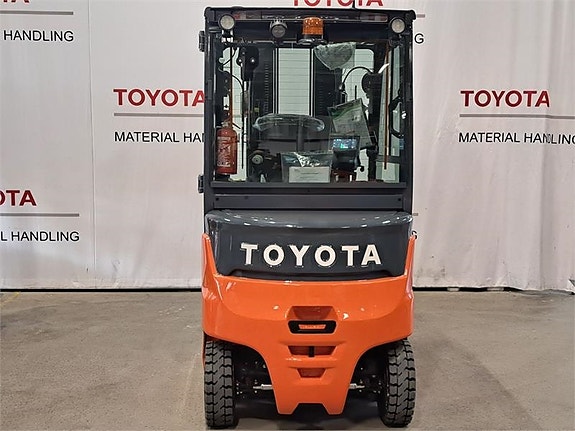 Toyota 9FBMK30T 2 of 4