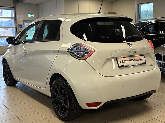 Renault Zoe 2 of 5