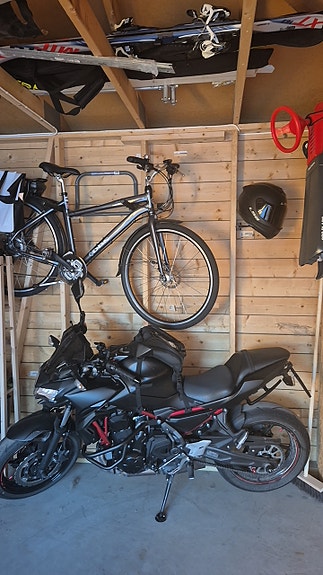 Kawasaki Z 650 3 of 5
