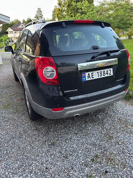 Chevrolet Captiva 2 of 5