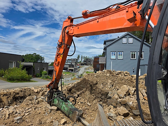 Hitachi ZX 135US-6 - Novatron GPS - 2 skuffer 5 of 5