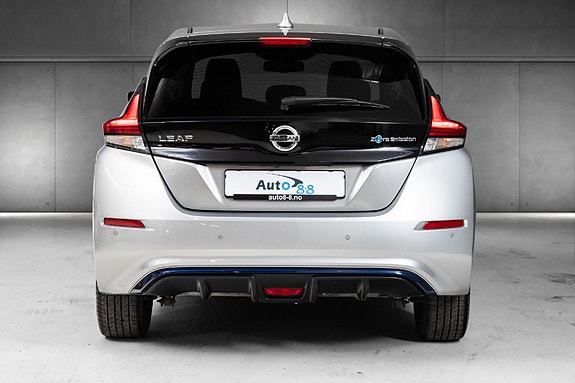 Nissan Leaf 9 of 21
