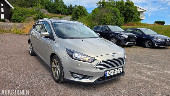 Ford Focus 2 of 5