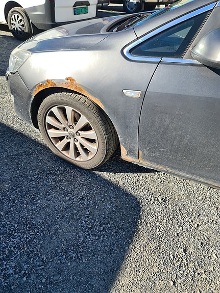Opel Astra 2 of 5
