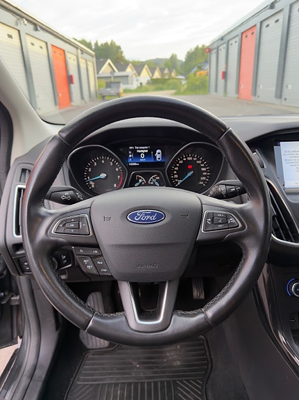 Ford Focus 30 of 30