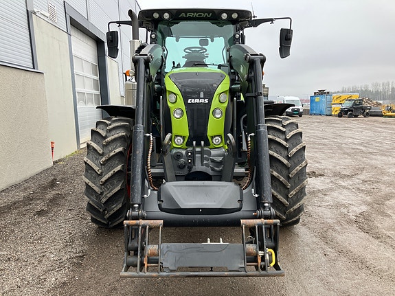 CLAAS Arion 650 Cis+ Hexashift 2 of 5