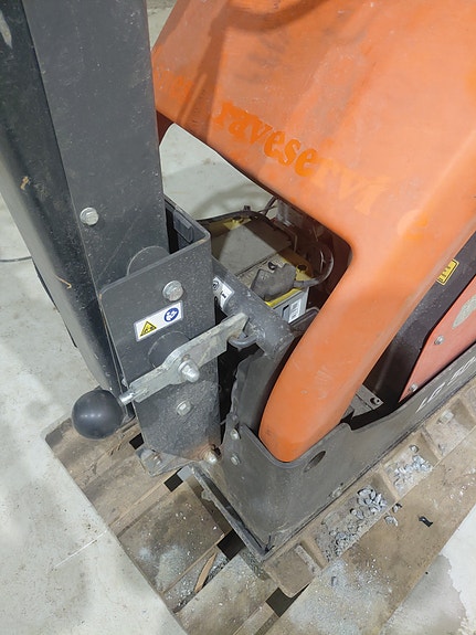 Husqvarna 504 4 of 5