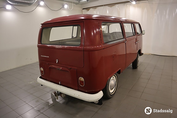 Volkswagen Transporter 3 of 5