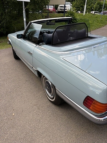 Mercedes-Benz 450 SL 4 of 5