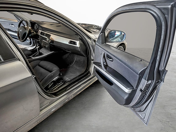 BMW 316i 15 of 23