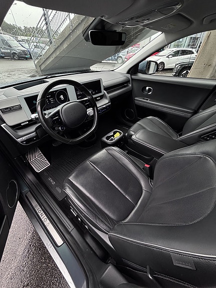 Hyundai Ioniq 5 5 of 5