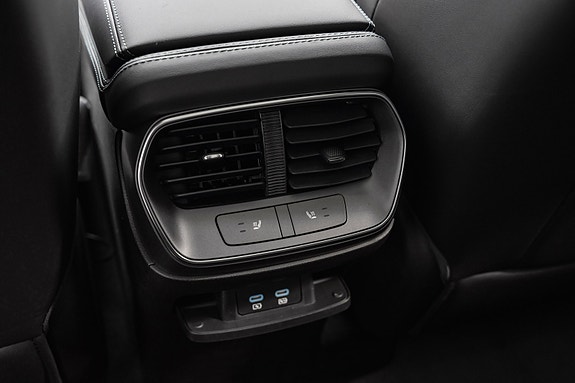 BYD Sealion 7 15 of 29