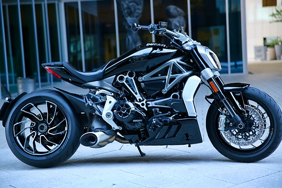 Ducati X DIAVEL S/SOM NY/TERMIGNONI/DRL/BLUETOOTH/CRUISE/NY SERVICE/LAV KM! 2 of 5