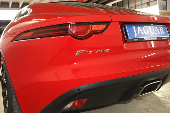 Jaguar F-TYPE 6 of 23