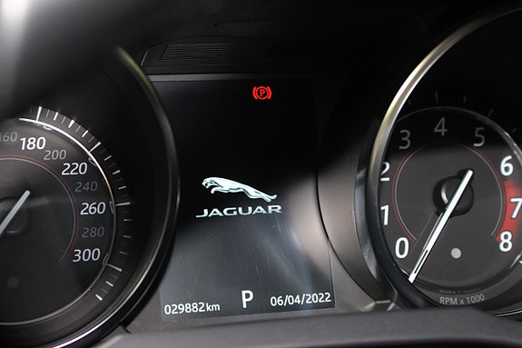 Jaguar F-TYPE 16 of 23