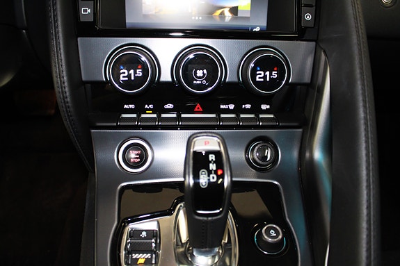 Jaguar F-TYPE 16 of 18