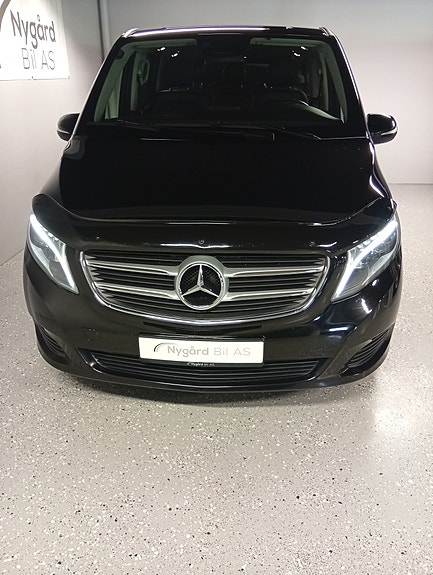 Mercedes-Benz V220 d 5 of 30