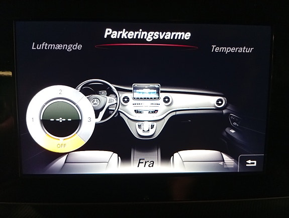 Mercedes-Benz V220 d 21 of 30