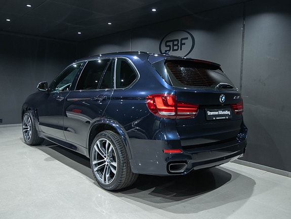 BMW X5 4 of 5