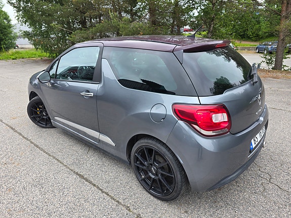 Citroen DS3 4 of 16