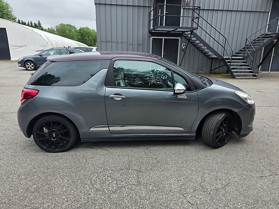 Citroen DS3 8 of 16