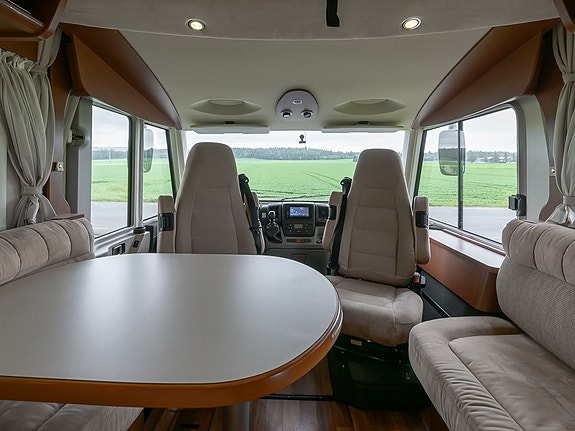Hymer  B 554 | ALDE | PENT HOLDT | FERIEKLAR 15 of 30