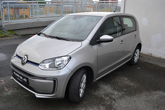 Volkswagen UP! 2 of 5
