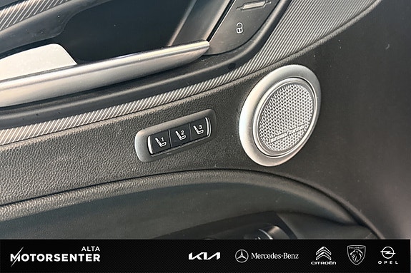 Alfa Romeo Stelvio 17 of 24
