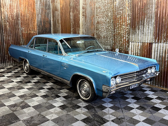 Oldsmobile Andre 2 of 30