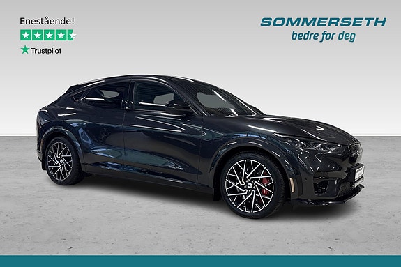 Ford Mustang Mach-E 1 hos Sommerseth