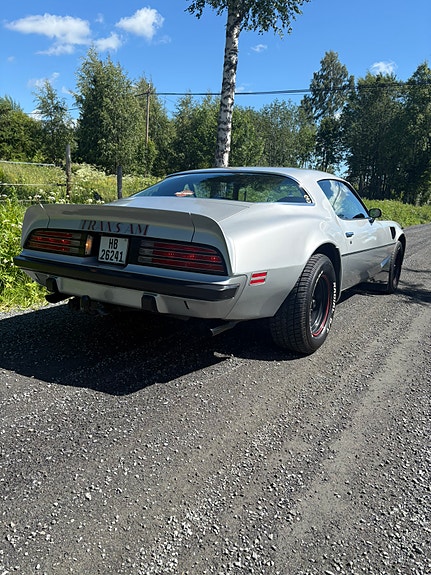 Pontiac Trans Am 4 of 5
