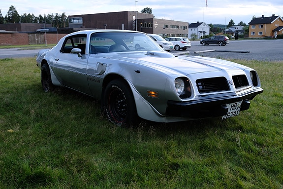 Pontiac Trans Am 24 of 30