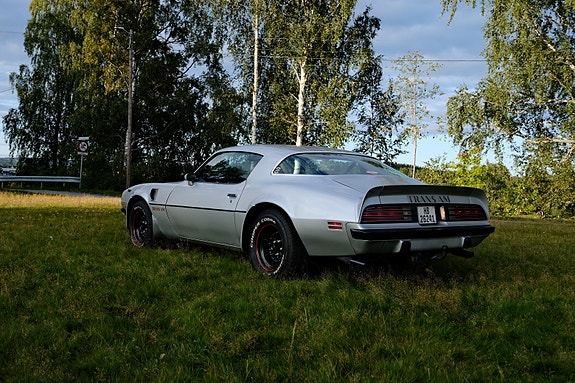 Pontiac Trans Am 4 of 30