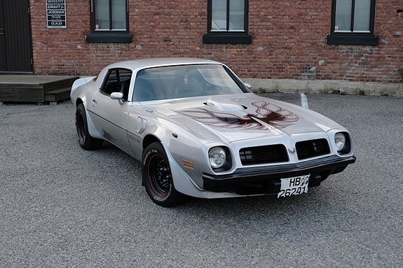 Pontiac Trans Am 25 of 30