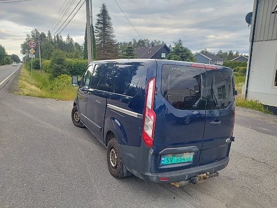 Ford Transit Custom 5 of 5
