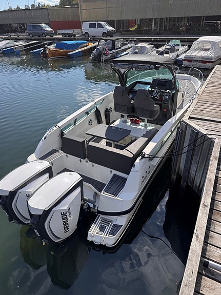 Nordkapp Enduro 805 - HighLine+ - TWIN - 2 x Evinrude G2 -200 HO 5 of 29