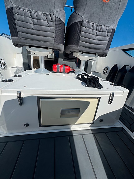 Nordkapp Enduro 805 - HighLine+ - TWIN - 2 x Evinrude G2 -200 HO 12 of 29